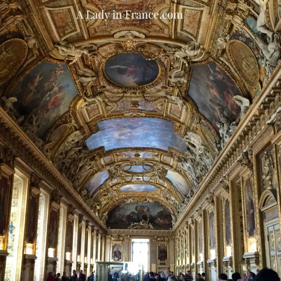 Louvre20 570x570 